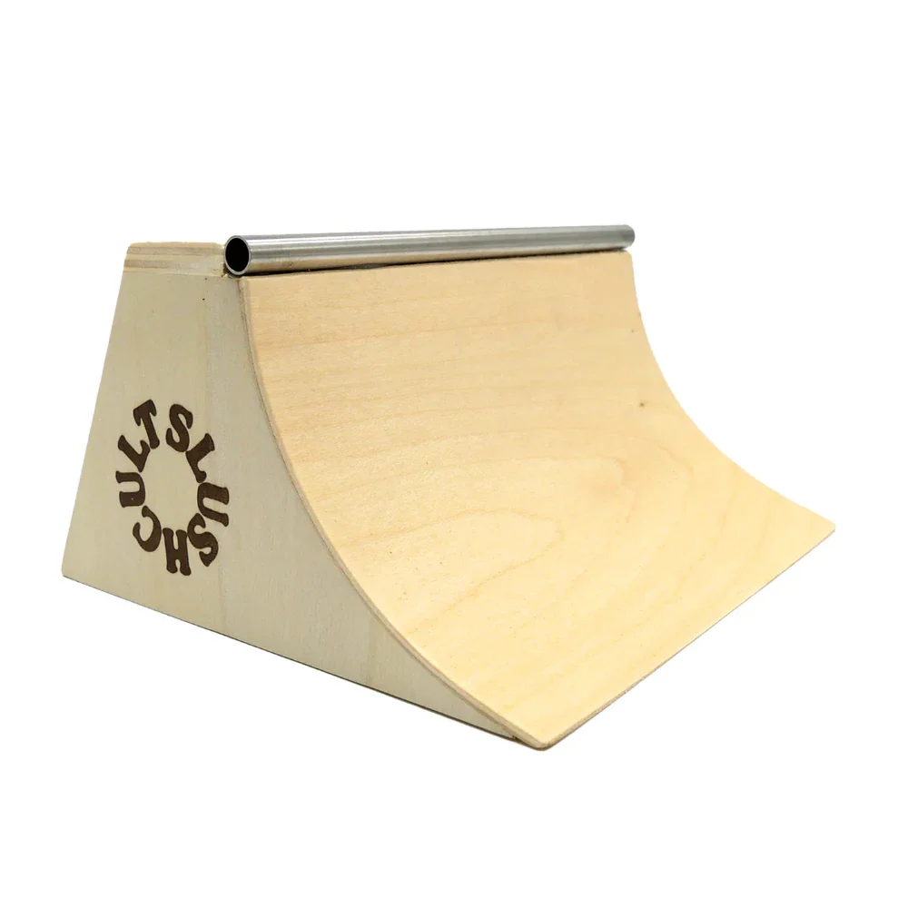 Slushcult Quarter Pipe / Bank