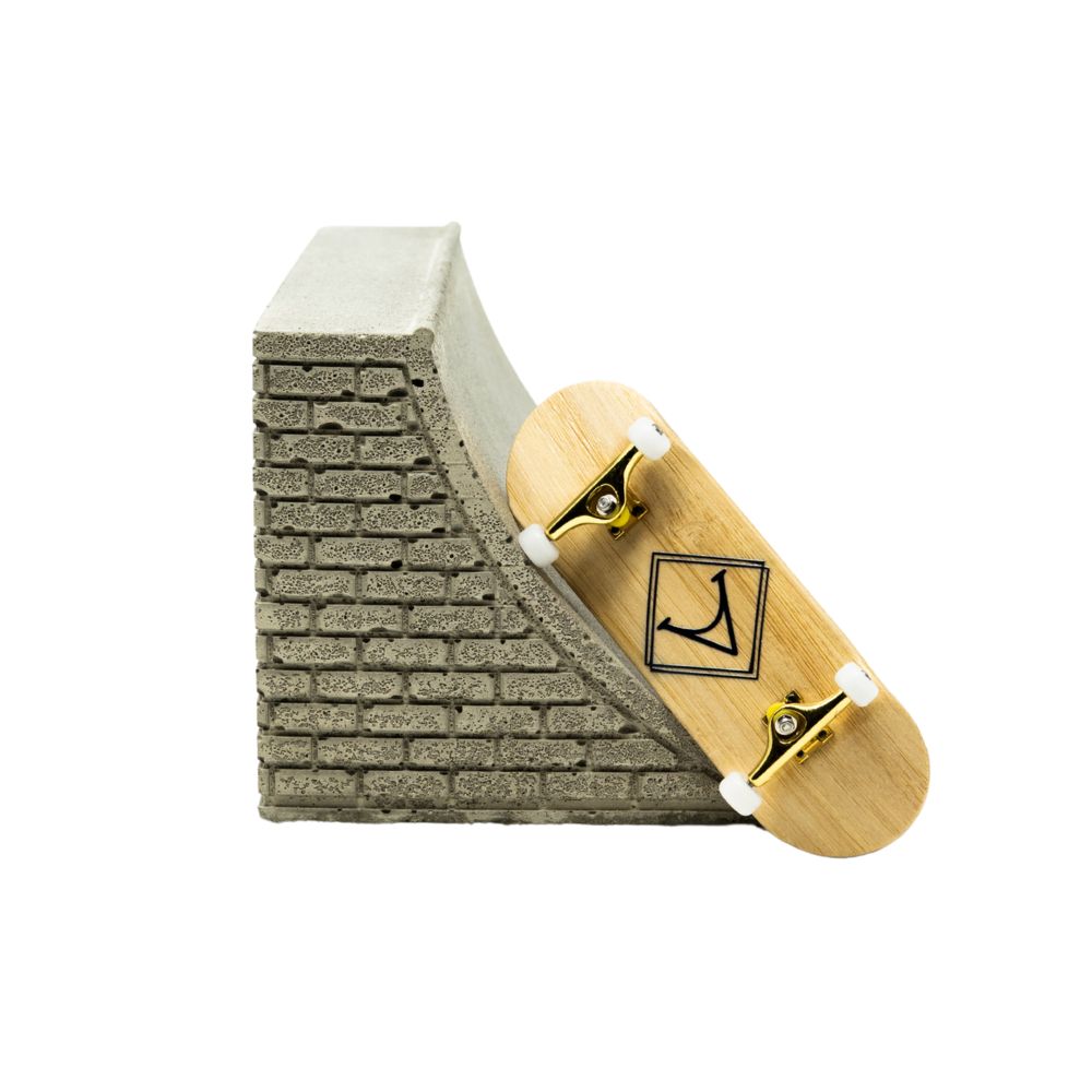 Victory Quarterpipe V2 with Epoxy Finish